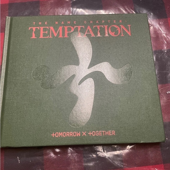 TXT TEMPTATION ALBUM - Picture 4 of 4